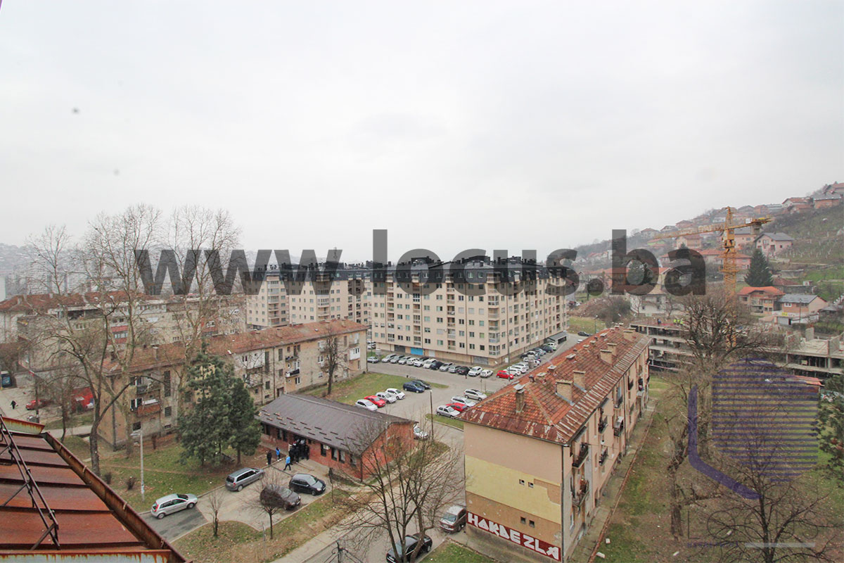17.Pogled sa balkona.jpg